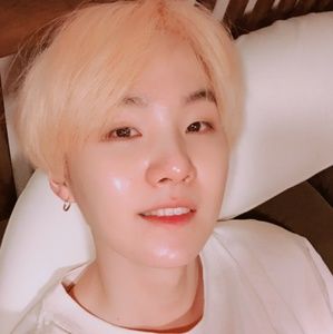 Meet your Posher, Nhu